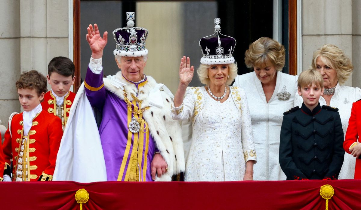 Charles-III-British-royal-family-Queen-Camilla-Elizabeth-II